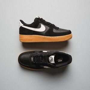 AF1 Nike airforce ones all black low top 9.5